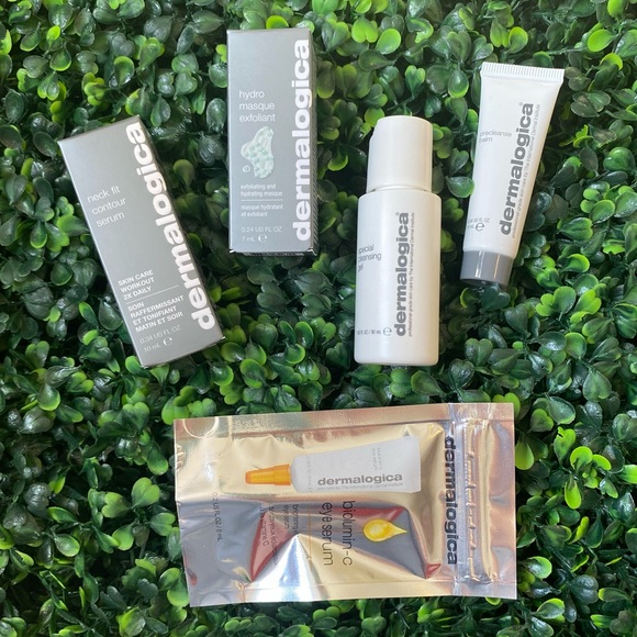 5pc. Dermalogica Skincare Set - Picture 1 of 8